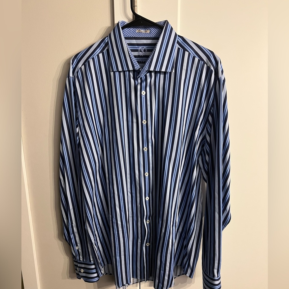 Bugatchi Button Up - image 1